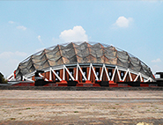 「スポーツ・パレス」は1968年メキシコ・オリンピック用に完成したHPシェル構造の逸品。